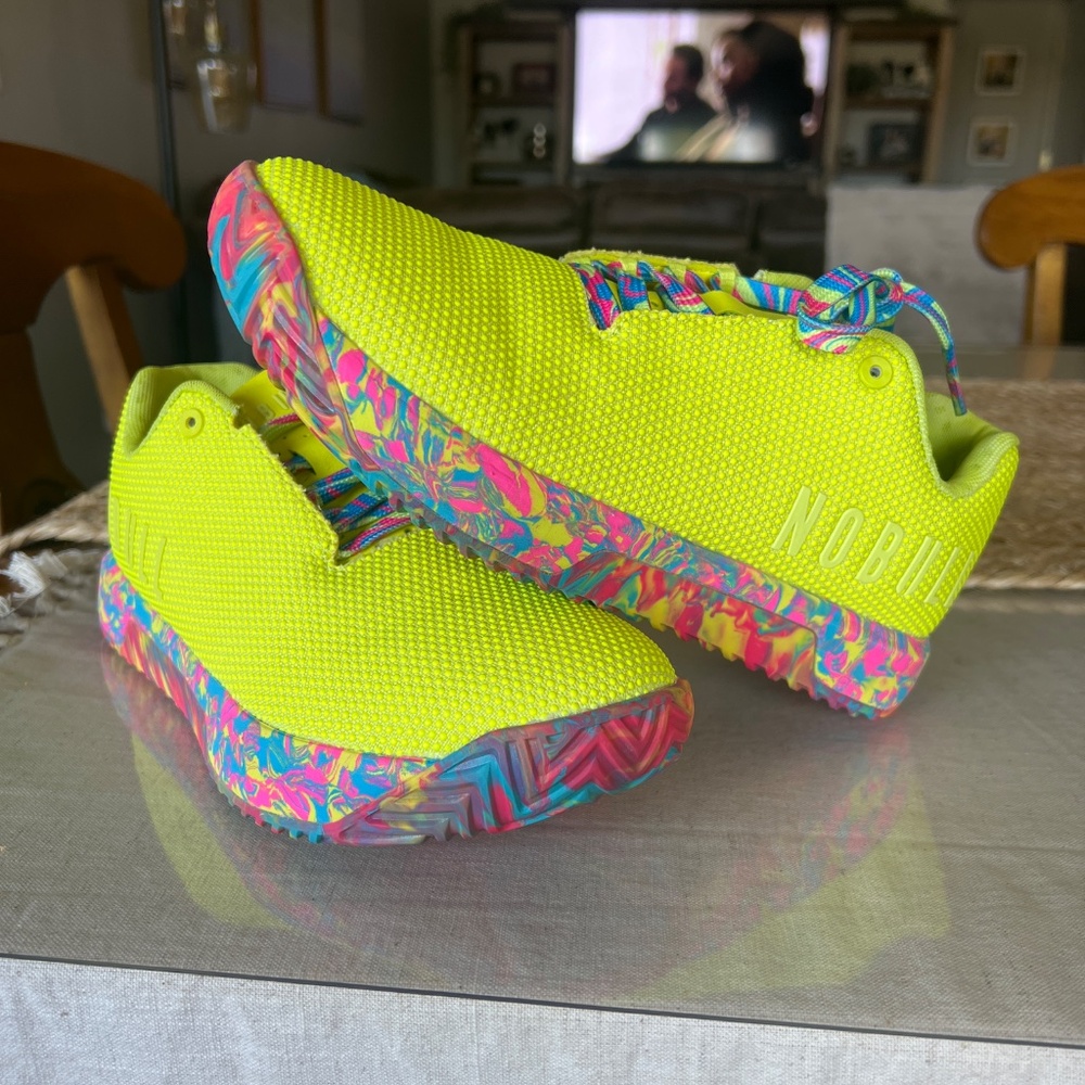 NEW!! Women’s size 8 Nobull trainer - Picture 2 of 5